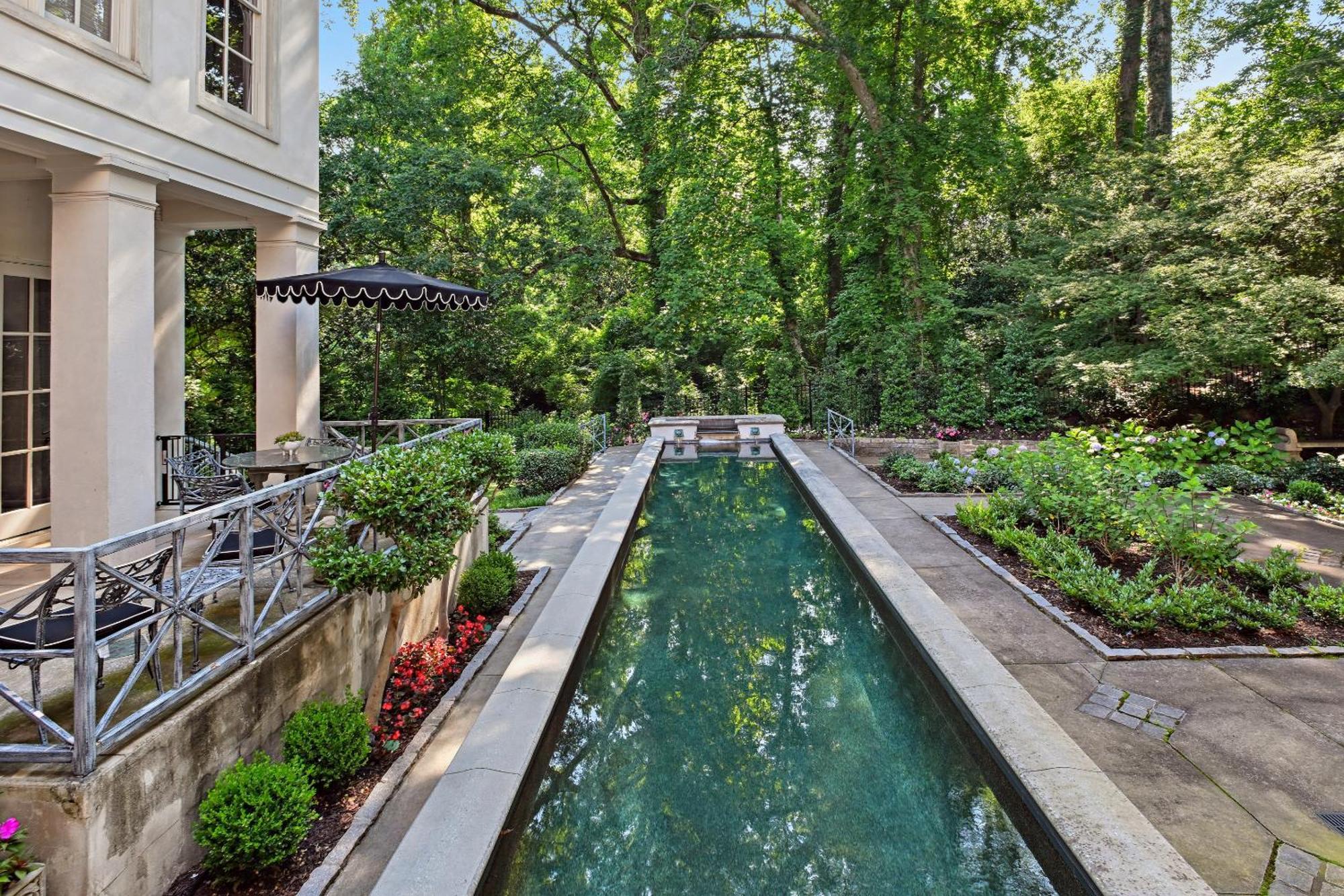 Midnight Monarch Villa Atlanta Exterior photo
